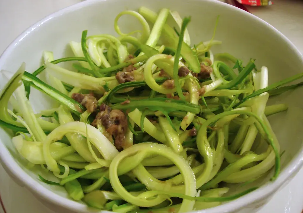 Puntarelle alla Romana: La Guida Definitiva per Ricci Croccanti
