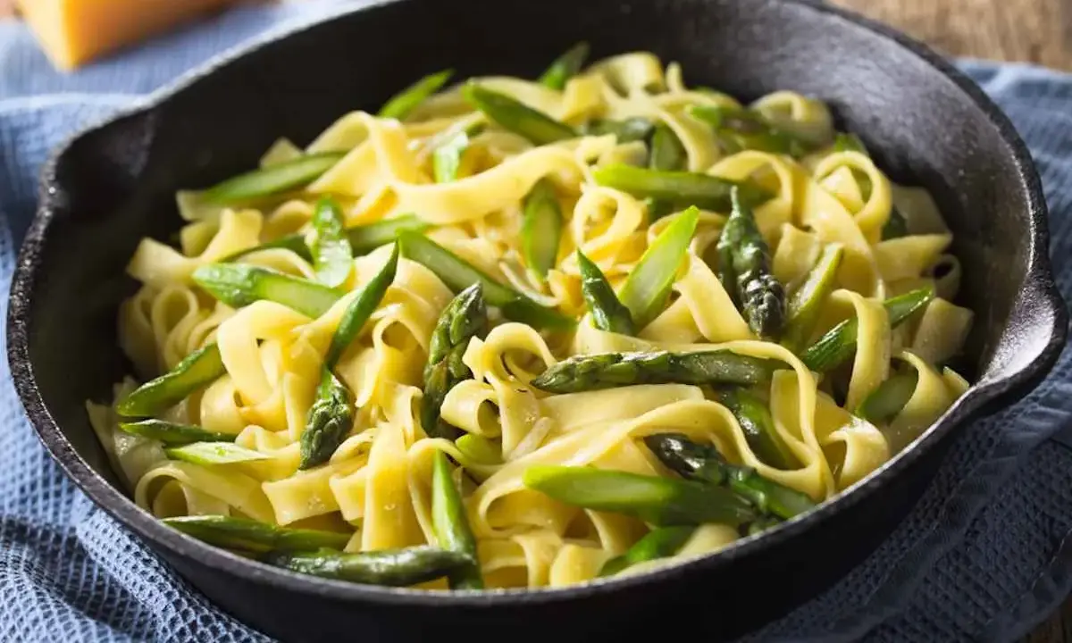 Pasta con asparagi: la ricetta della nonna per un sapore autentico