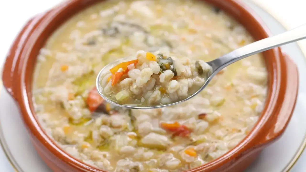 Minestre di Farro: Ricette e Consigli per un Piatto Perfetto