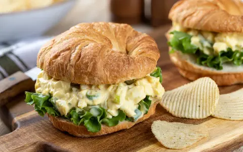 Insalata di Patate: Ricetta Classica, Varianti e Trucchi da Chef