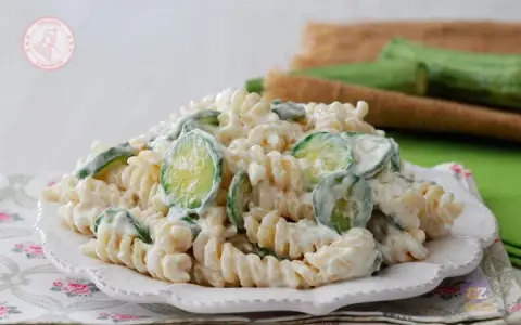 Pasta Philadelphia e Zucchine: Ricetta Veloce e Cremosa (Pronta in 20 Min!)