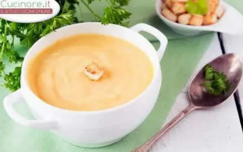 Minestra di Semolino: Dosi Perfette e Trucchi Anti-Grumi