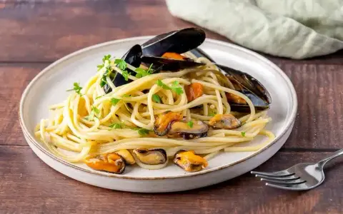 Pasta con le Cozze: Guida Completa per un Piatto Perfetto