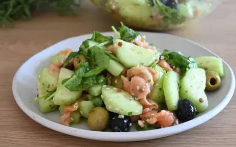 Insalata di Salmone: Ricette Facili, Veloci e Salutari