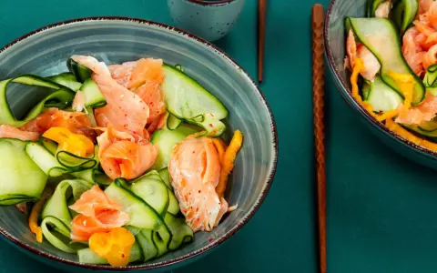 Insalata di Salmone: Ricette da Chef, Abbinamenti e Segreti per Stupire