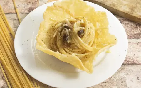 Carbonara: la ricetta romana autentica e i segreti per la cremosità