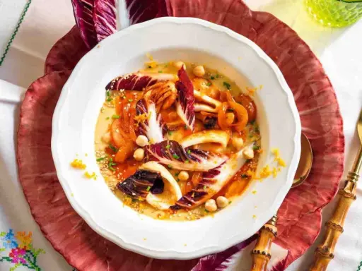 Insalata di Radicchio: Ricette, Abbinamenti e Consigli per il Gusto Perfetto