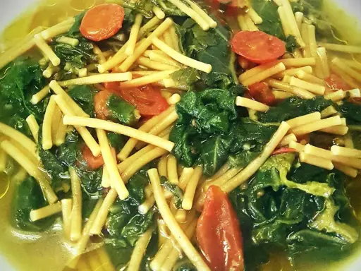 Minestra di Tenerumi: Ricetta Autentica Siciliana Facile e Veloce