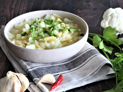 Minestra Cavolfiore e Patate: Ricetta Facile e Cremosa