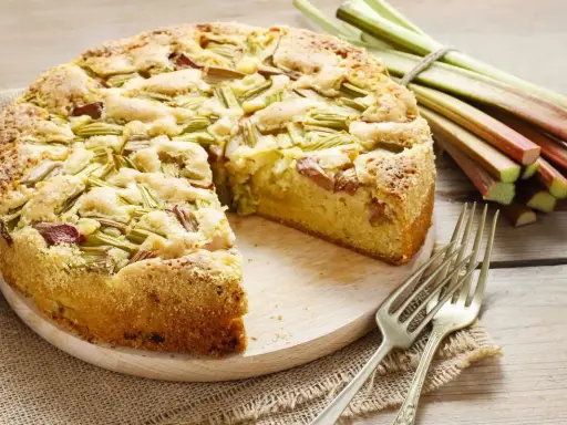 Rabarbaro: Dolci Unici e Facili. Le Mie Ricette per la Primavera