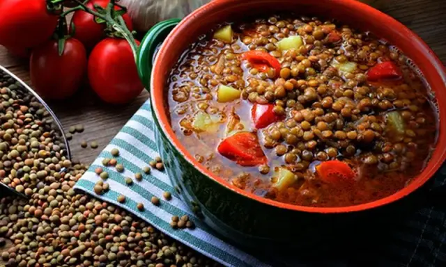 Minestra di Lenticchie: Ricetta Perfetta, Varianti e Consigli (La Guida)
