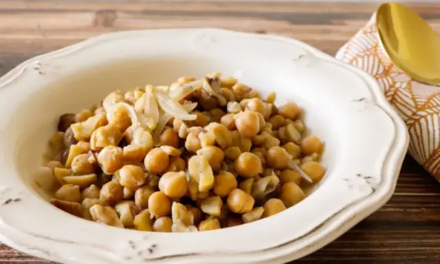 Minestra Ceci e Castagne: Ricetta Autunnale Perfetta e Cremosa