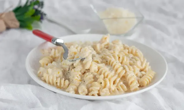 Pasta e Ricotta: Ricetta Facile, Cremosa e Veloce (Guida Completa)