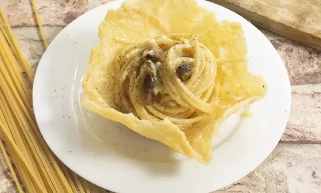 Carbonara: la ricetta romana autentica e i segreti per la cremosità