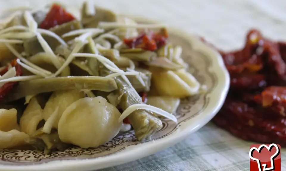 Prepara la Pasta e Carciofi alla Pugliese: Ricetta Autentica e Segreti