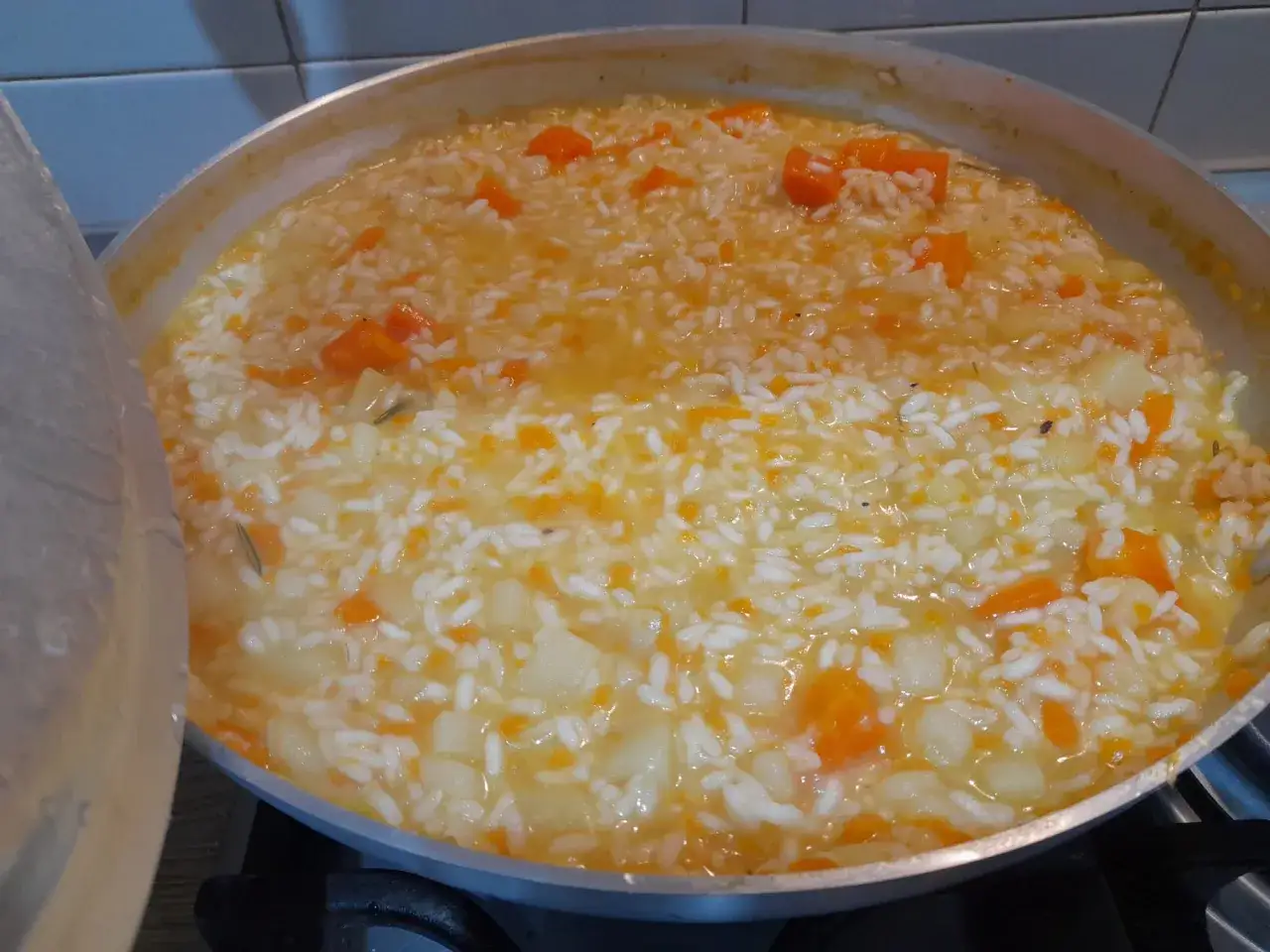 Risi e patate minestra piatto pronto