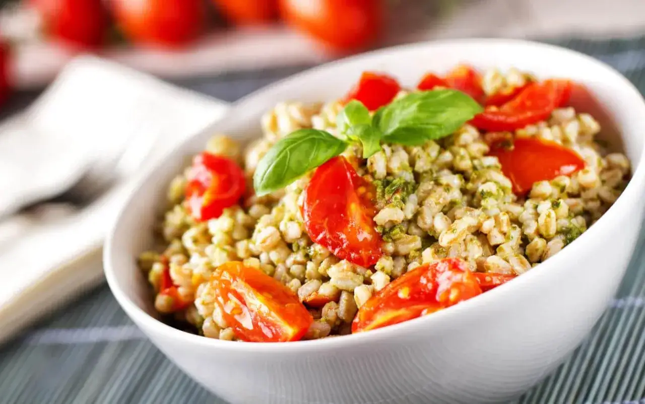 insalate di orzo freddo varianti